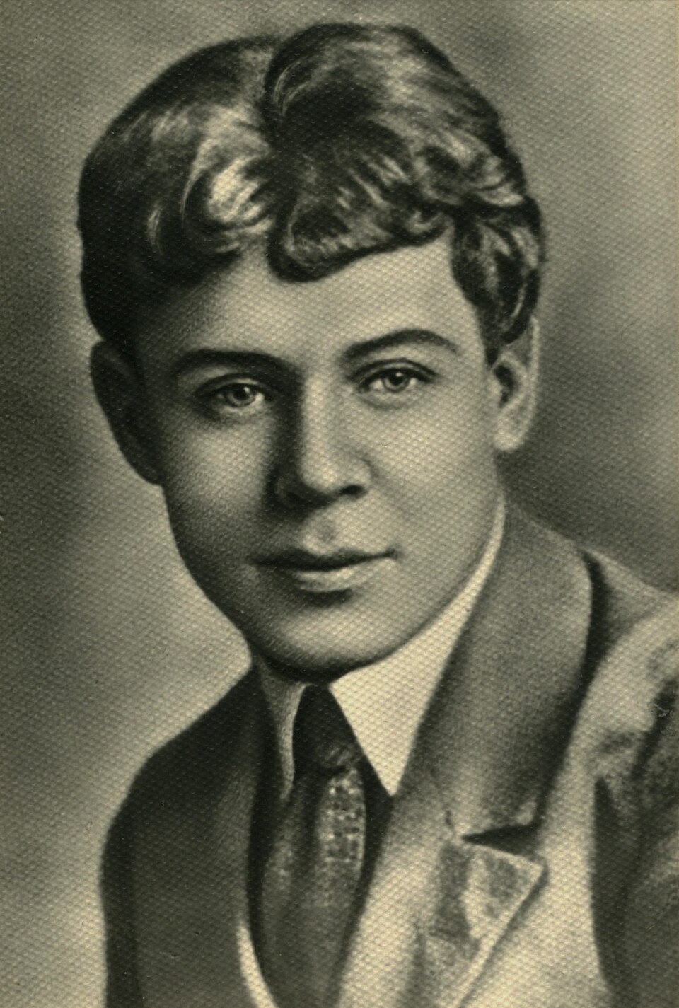 Сергей Есенин. Фотопортрет 1923 года